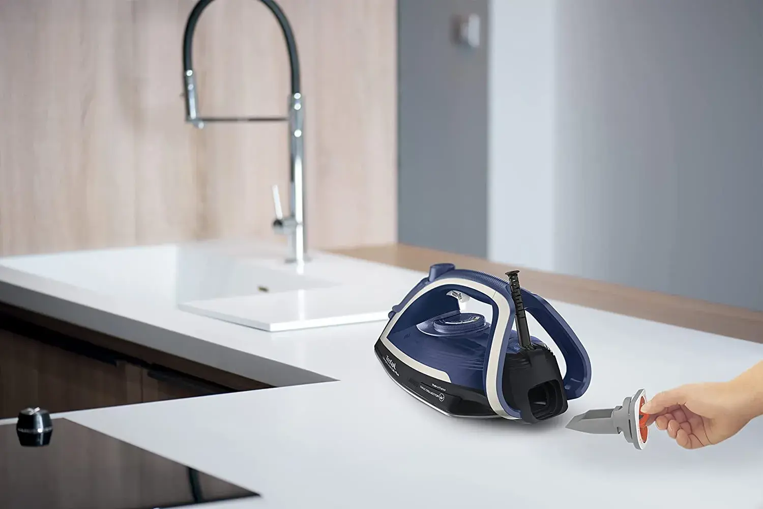 Tefal UltraGliss Plus FV684